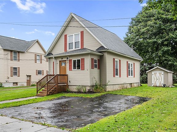 2nd image of 20 Benedict St
