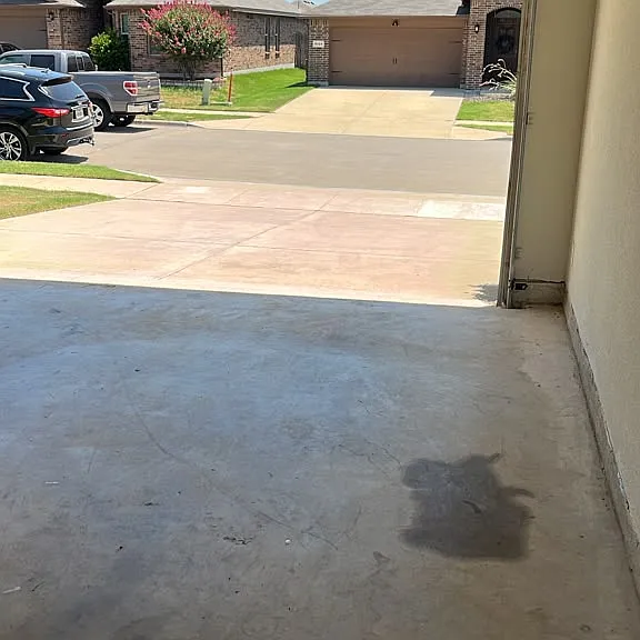 9325 Castorian Dr — Photo 36