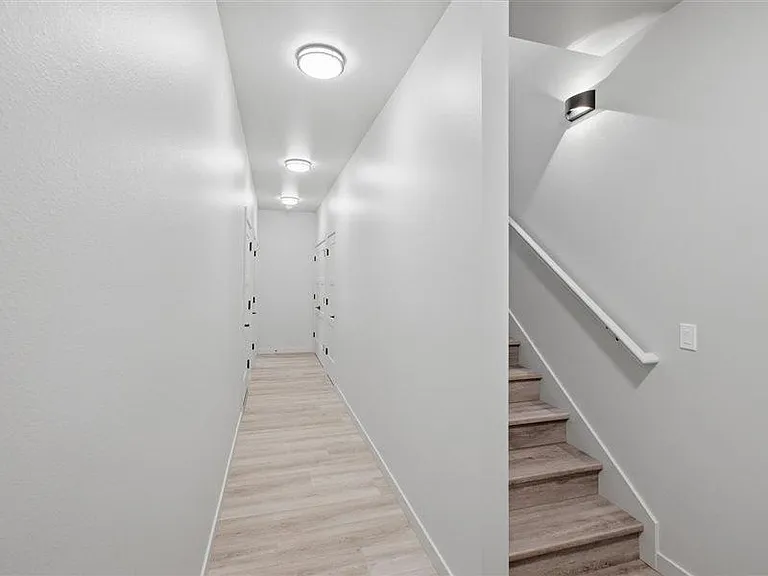 1392 Overlook Ave NW — Photo 13