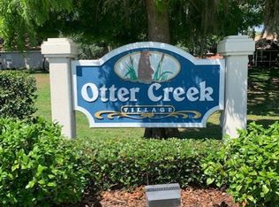 3028 Beaver Pond Trl, Valrico, FL 33596