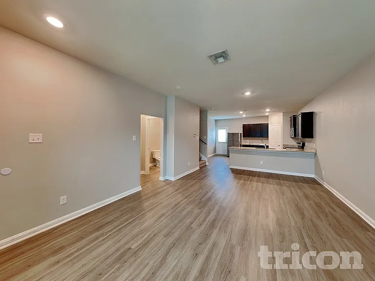 11769 Alcoser Ct — Photo 2
