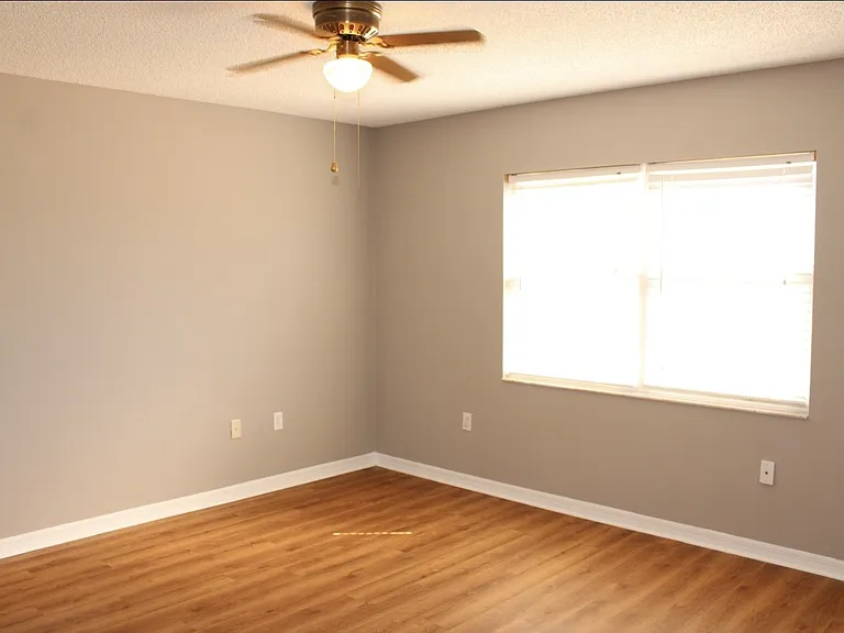 1507 Lantana Ct — Photo 10