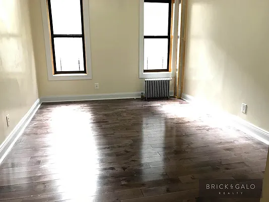 Rented by BRICK & GALO REALTY CORP | media 6