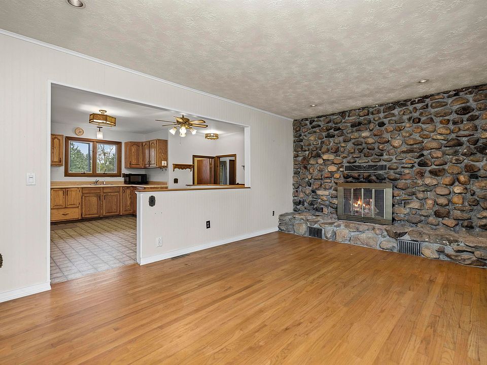 238 Parkwood Dr, photo 9