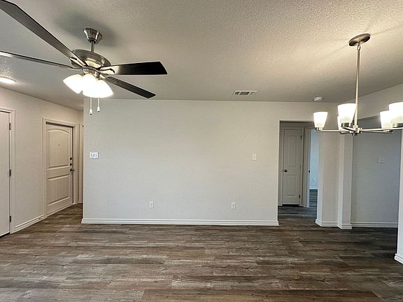 5th image of 226B Dolphin Dr