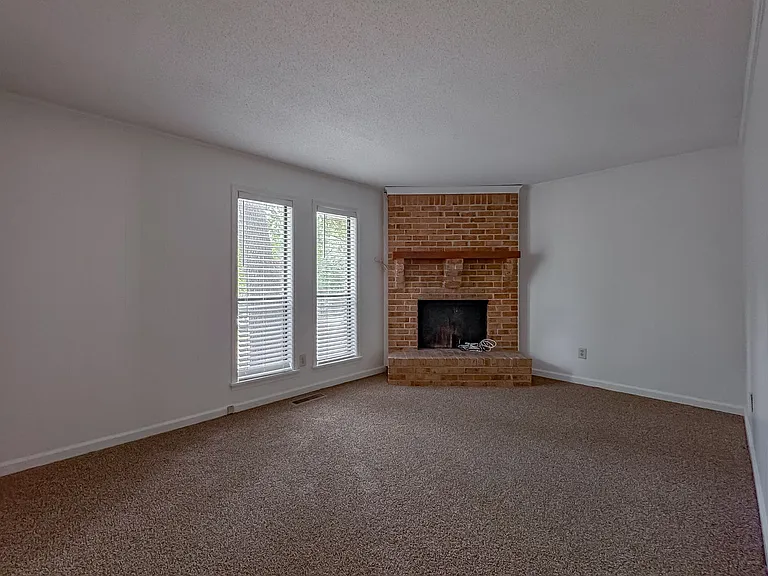3735 Donovan Dr #A — Photo 16