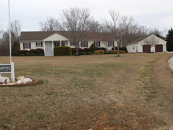 3rd image of 9601 Morefield Meadows Dr