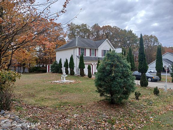 4th image of 25 Colony Dr