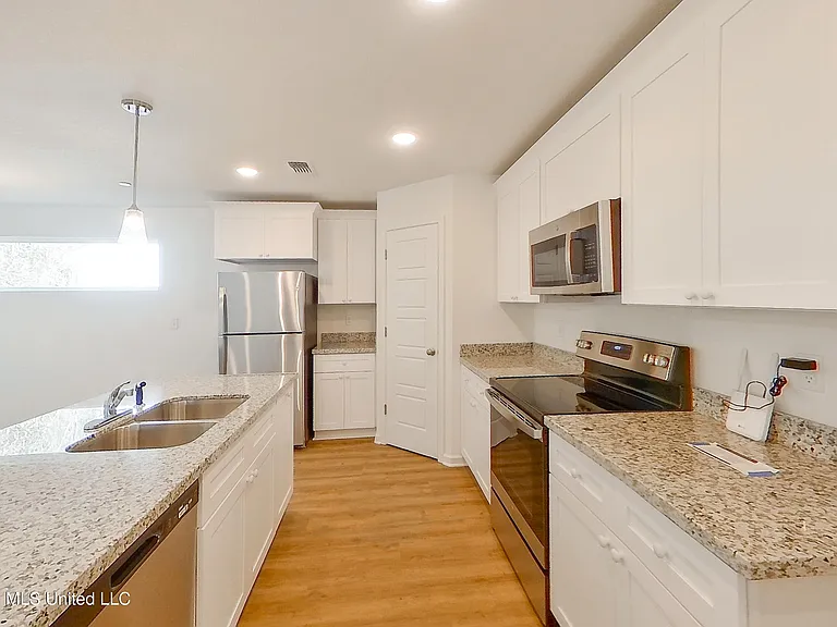 11405 Camden Court Cir — Photo 14