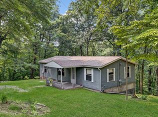 430 Hutter Ave, Ellwood City, PA 16117