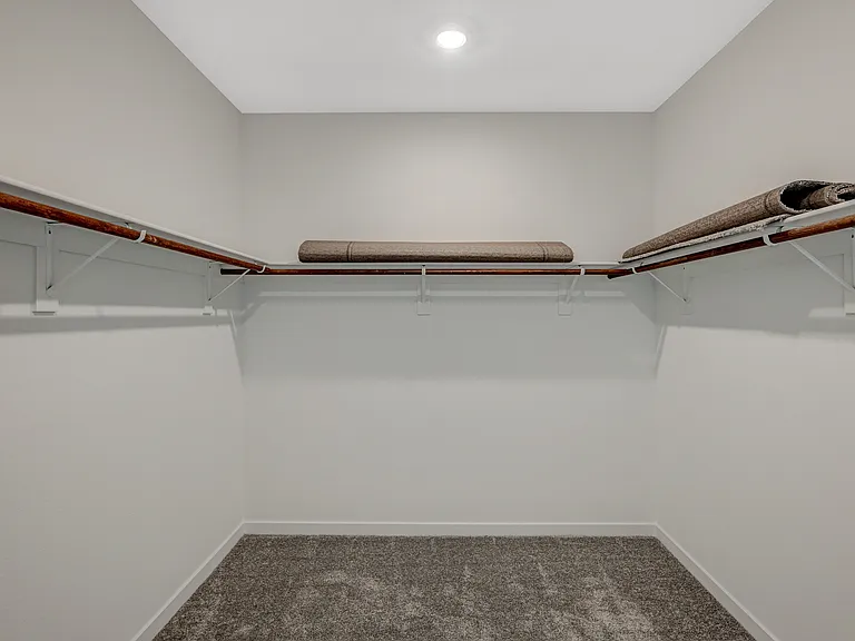 485 Daphne Ter — Photo 20