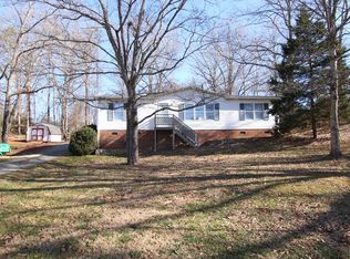 1423 Circlewood Loop, Goodview, VA 24095