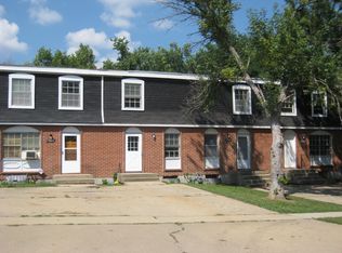 3532 SE 7th St, Topeka, KS 66607