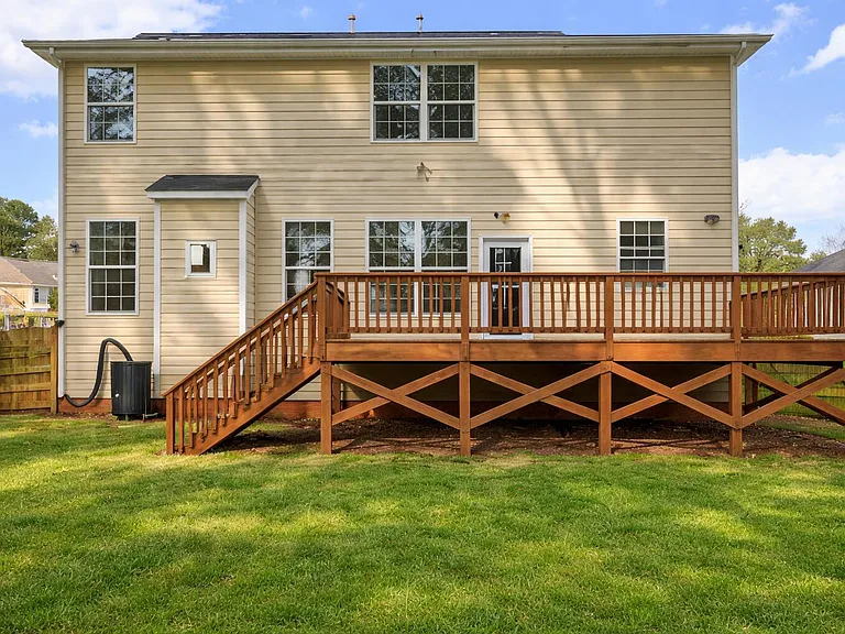 1005 Martin Bench Ct — Photo 45