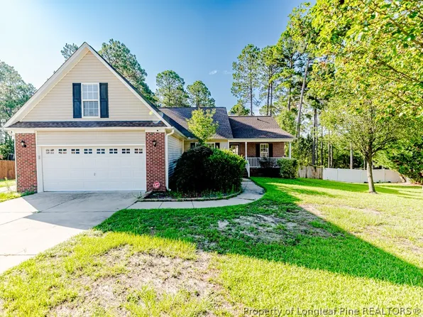 112 Chesapeake Rd, Cameron, NC 28326