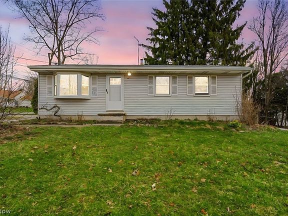 2nd image of 2535 Sears Rd