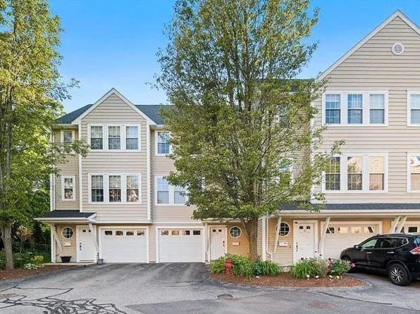 122 E Squantum St Unit 2, Quincy, MA 02171