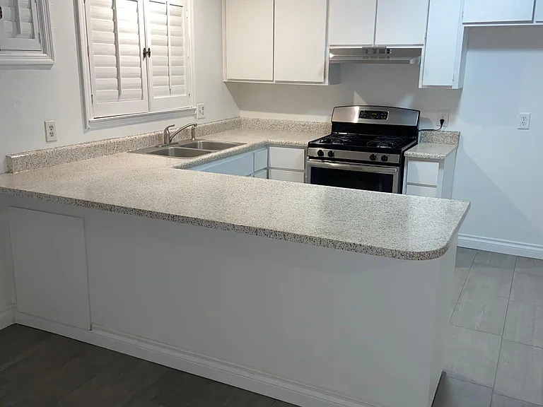 18391 Alder St — Photo 5