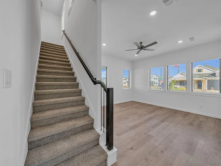3244 Loam Ln — Photo 8