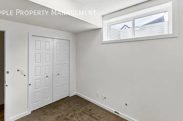 104 Marmot Way NW #LOWER — Photo 5