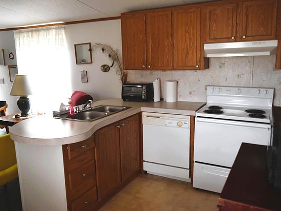 5th image of 467 Izaak Walton Rd