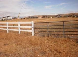 861 Upper Canyon Rd, Smithfield, UT 84335