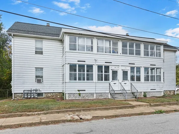 9 Randolph St, Southbridge, MA 01550