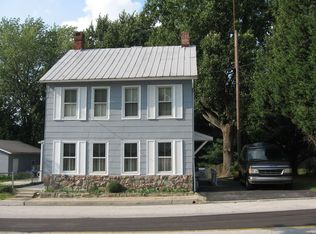 285 Clover Ln, Hanover, PA 17331