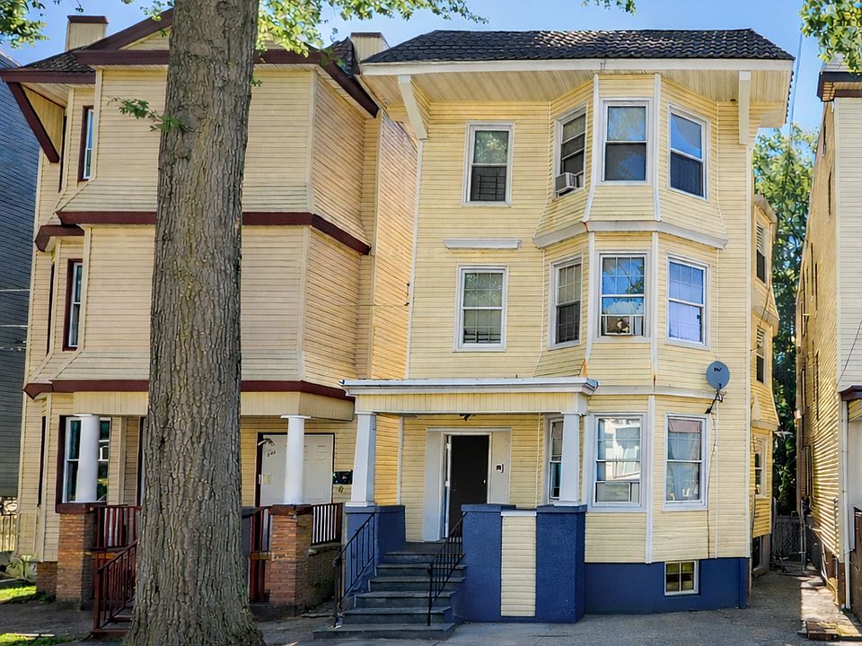 1st image of 806 S 14th St Floor 3