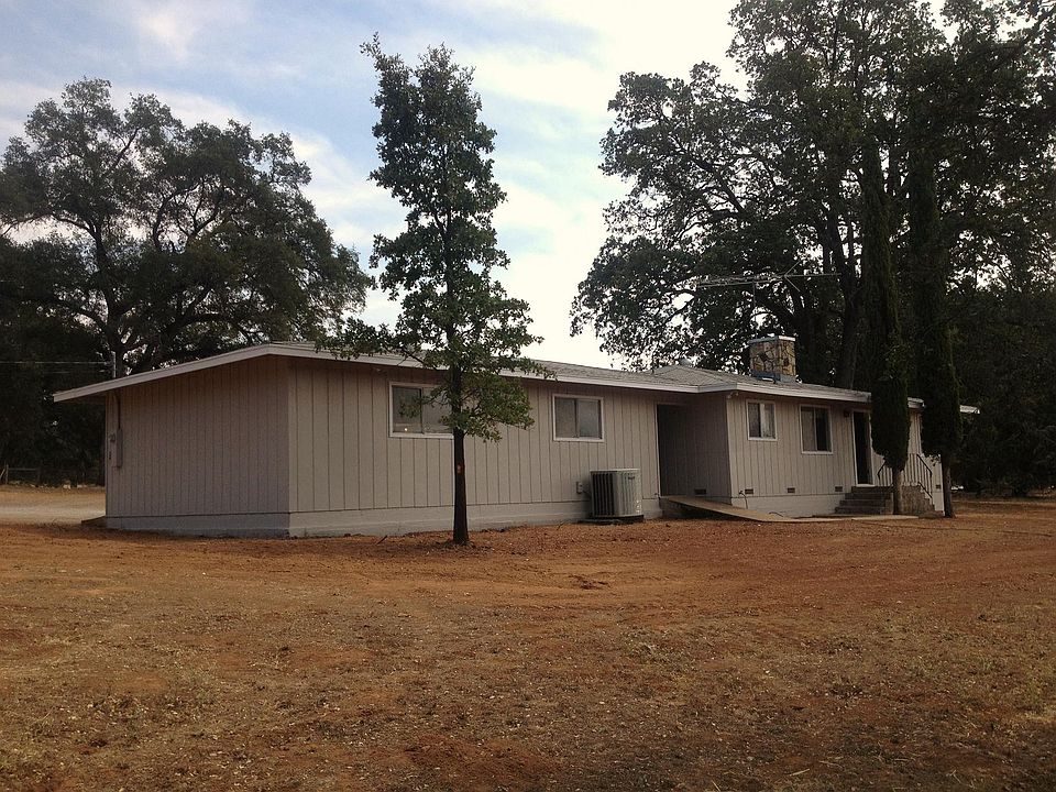 1st image of 6124 Hidden Oaks Ln