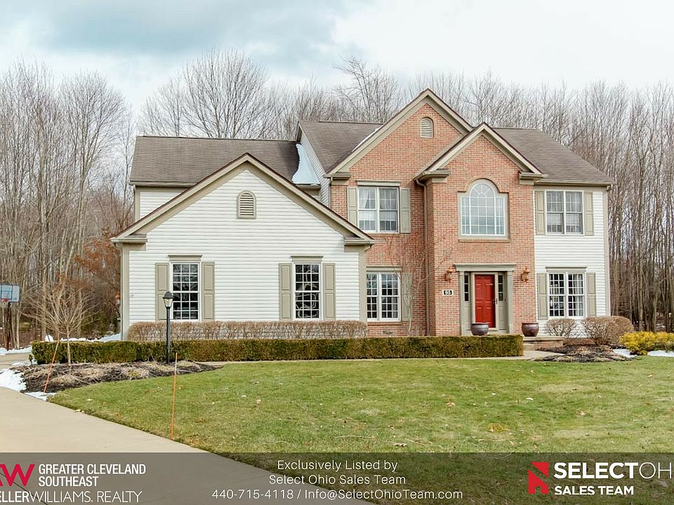 1st image of 95 Woodland Trce