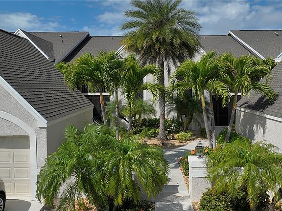 5th image of 16350 Kelly Cove Dr APT 284