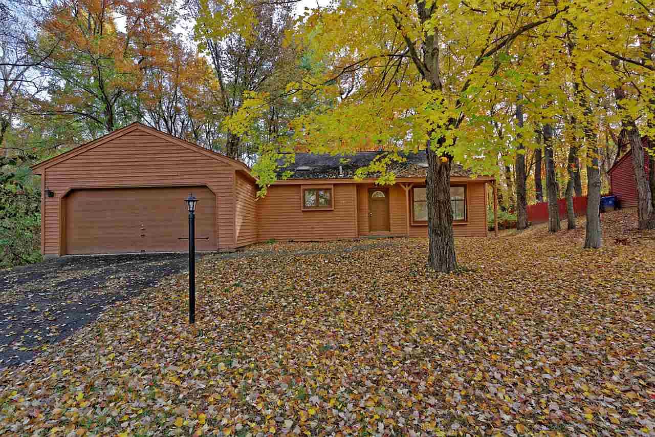 201 Woodscape Dr, Albany, NY 12203 Zillow