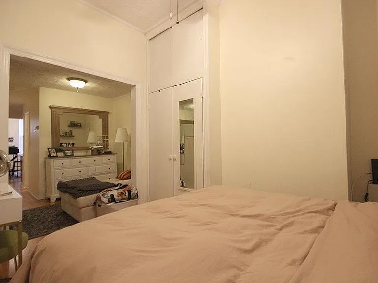 526 Adams St #1N — Photo 3