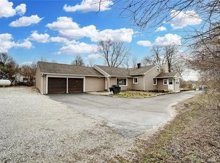 438 Grange Hall Rd, Dayton, OH 45430