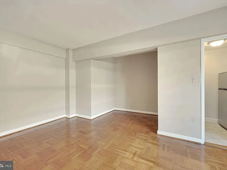 2141 I St NW #514 — Photo 10