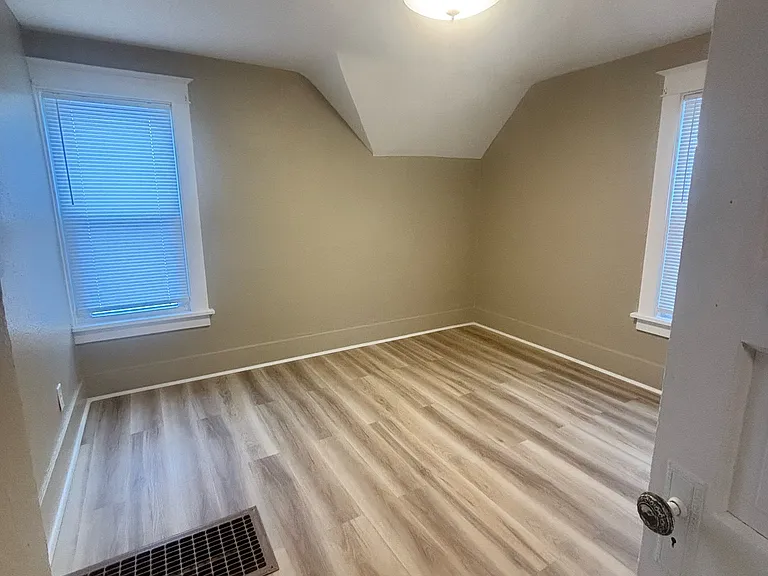 352 Springfield Ave — Photo 4
