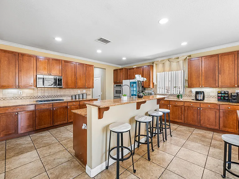 44256 Dahlia St — Photo 46