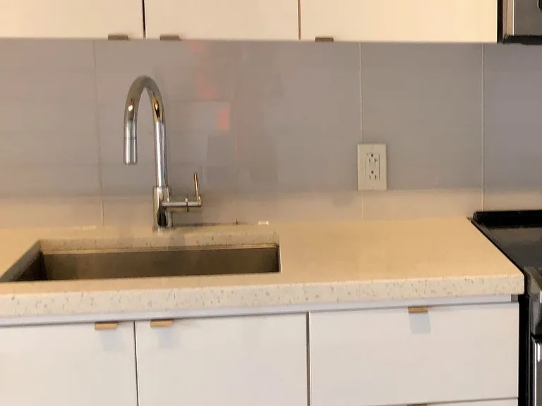 1065 Barrington St #1 — Photo 7