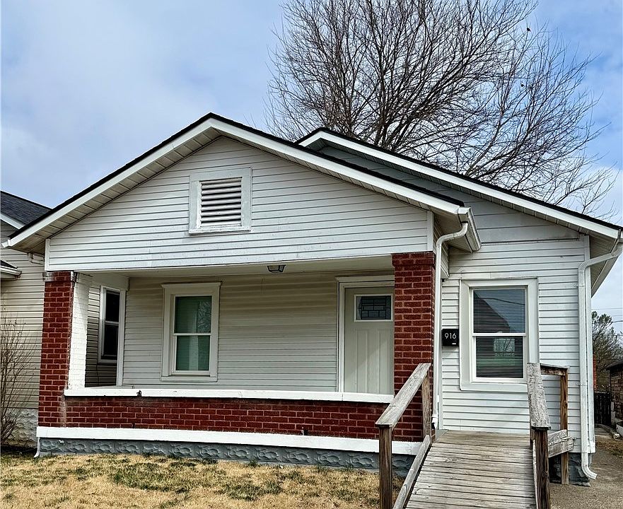 1st image of 916 Korb Avenue