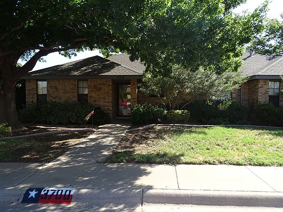 4th image of 3700 Oakmont Dr