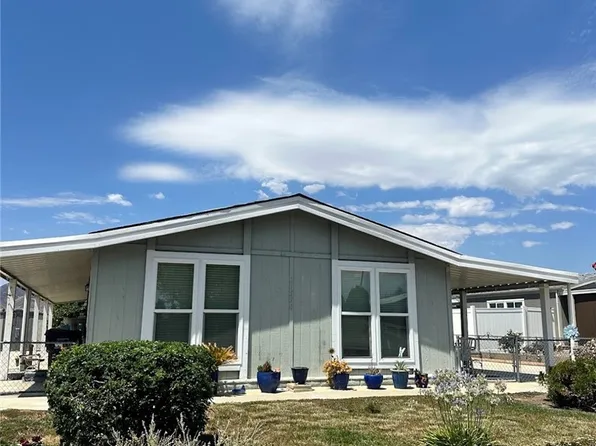 25350 W Posey Dr, Hemet, CA 92544