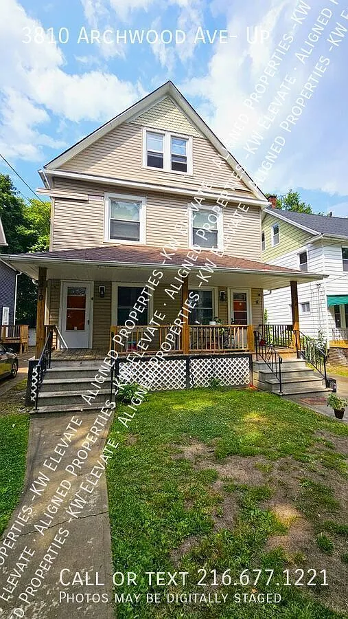 Updated 3Bedroom SecondFloor Unit with Fresh Finishes! — Photo 1