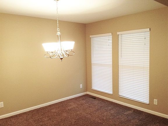 3rd image of 10074 Elder Ct