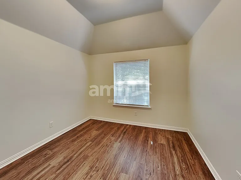 3720 Drexel Dr — Photo 19
