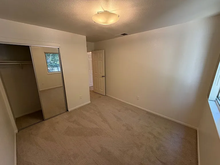 3715 Tallyho Dr #140 — Photo 10