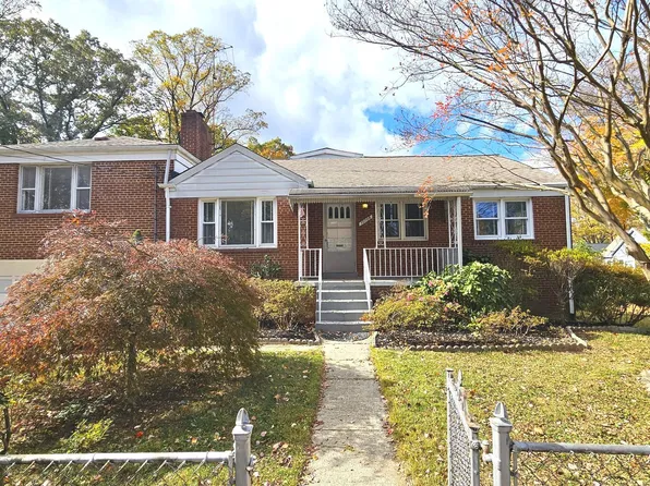 10708 Maybrook Pl, Kensington, MD 20895