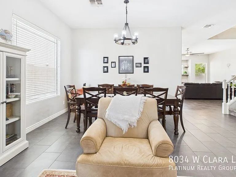 8034 W Clara Ln — Photo 9