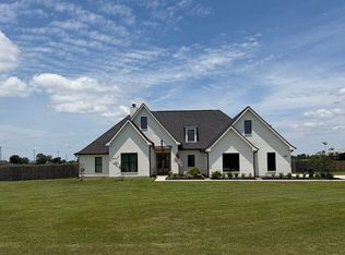 16184 Fleur De Lis Dr, Iowa, LA 70647