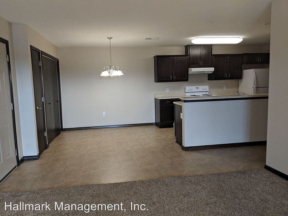 2nd image of 810 N Oakwood Ave APT 108C